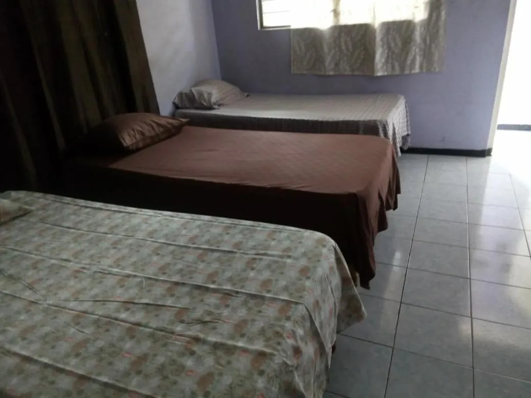Yardie Hotel Kingston Inn