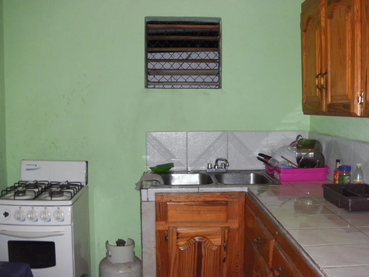 ** Inn Yardie Hotel Kingston Jamaica